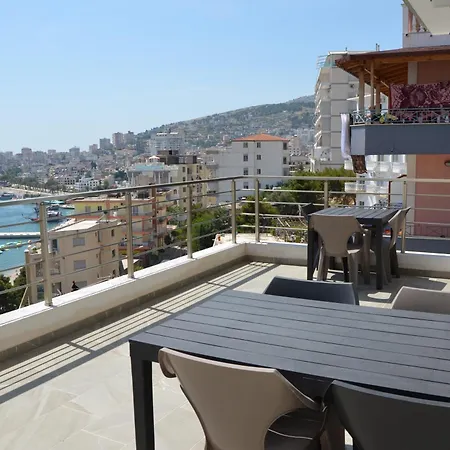 Michaela 아파트 Sarandë